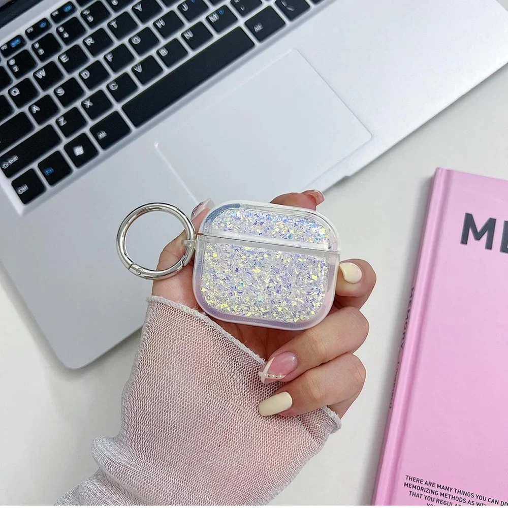 Case-Mate Sparkling White AirPods Case with Keychain